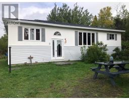 5 Forest Grove Road, main point, Newfoundland & Labrador