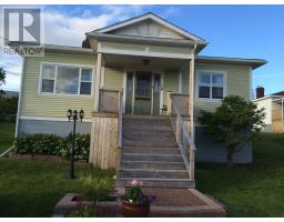 11 Mill Road, botwood, Newfoundland & Labrador