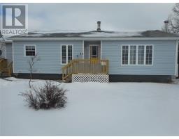 7 Hemeon Avenue, botwood, Newfoundland & Labrador