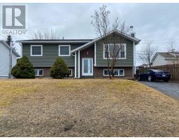 52 Raynham Avenue, gander, Newfoundland & Labrador