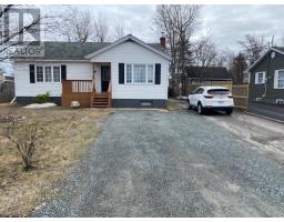 61 Memorial Drive, gander, Newfoundland & Labrador