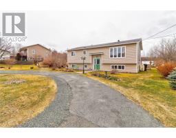 35 Scotts Road N, conception bay south, Newfoundland & Labrador